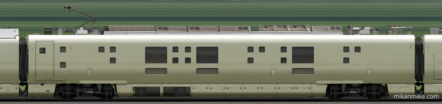 E001形 9号車のサイドビュー
